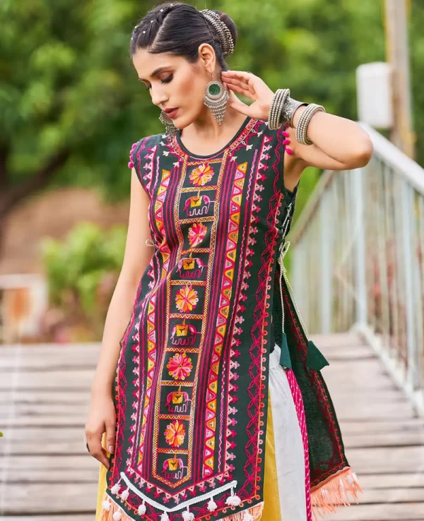Khelayia Skirt Embroidered Panel Girl's Garba Lehenga Navratri - Red Yellow