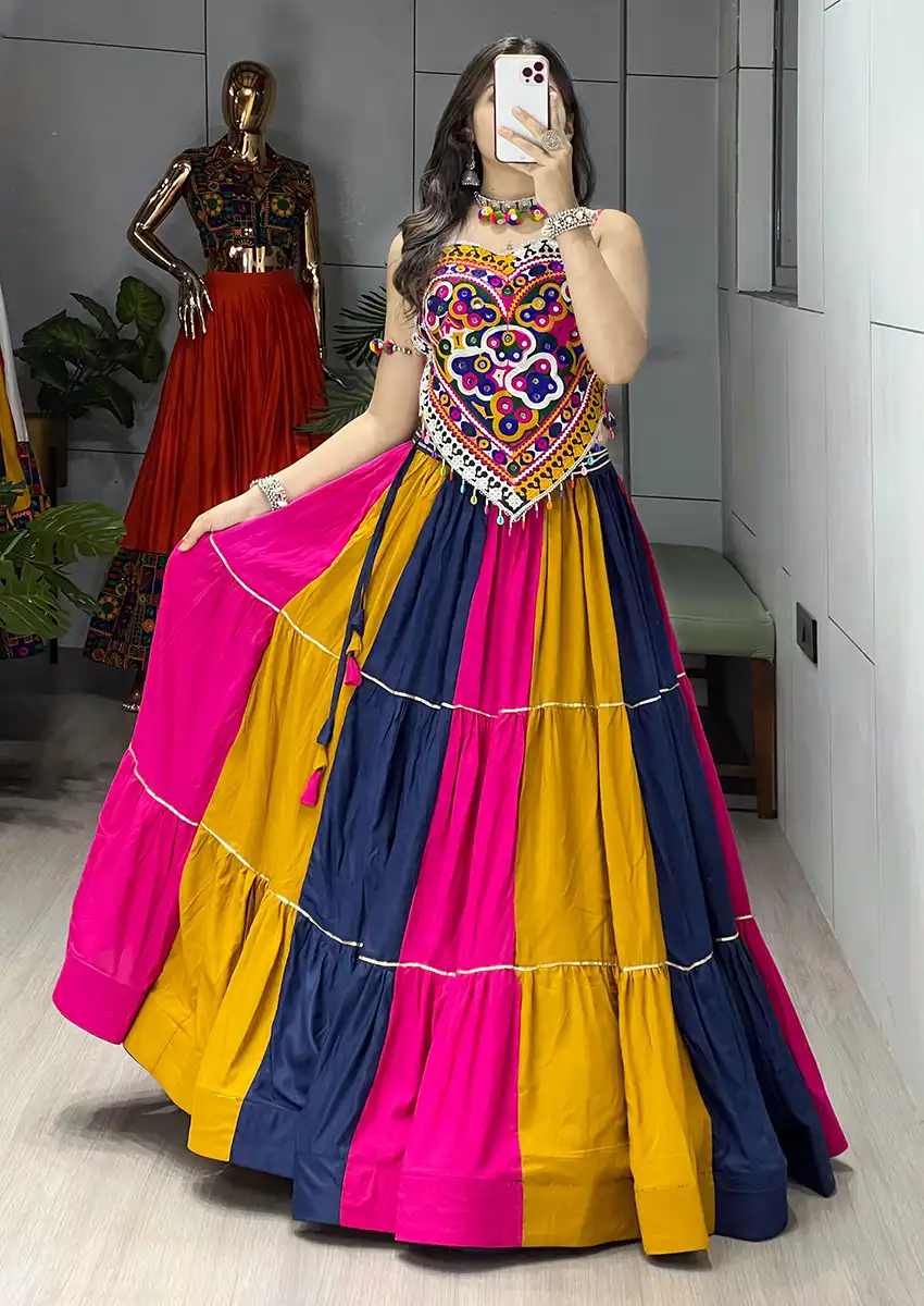 Women's Multicolor Navratri Lehenga Choli Set with Kutchi Mirror Work Designer Blouse Women's Multicolor Navratri Lehenga Choli Set with Kutchi Mirror Work Designer Blouse